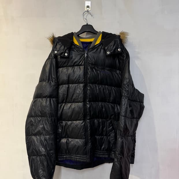 아디다스 블랙 퍼 패딩