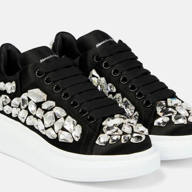 새상품) 알렉산더 맥퀸 스니커즈 블랙 36