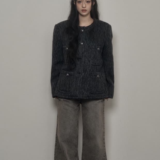 카키포인트 울 자켓 차콜 구합니다!