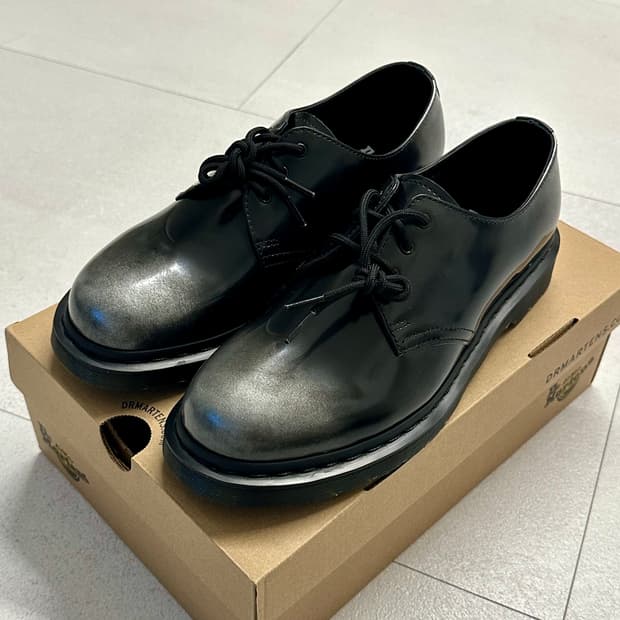 닥터마틴 1461 실버 아카디아 [270]