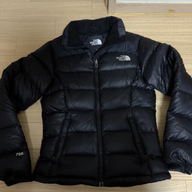 노스페이스 700 경량패딩