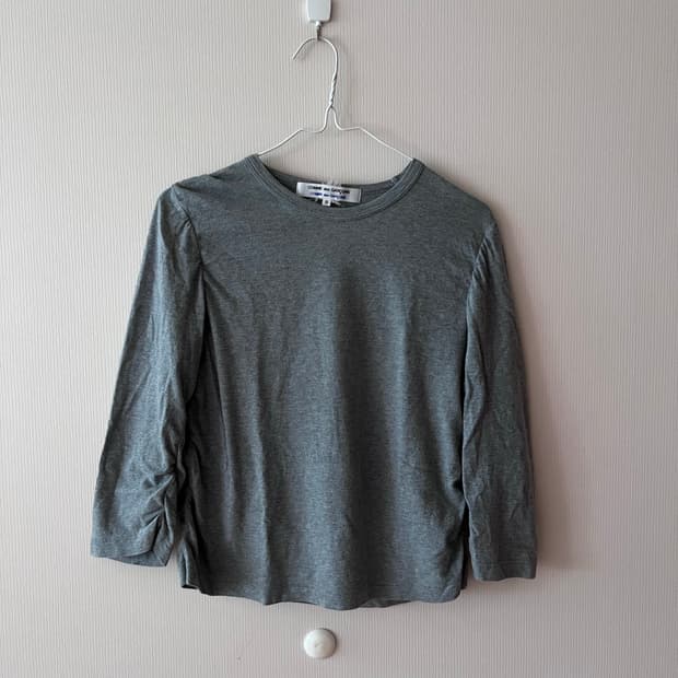 꼼데가르송 티셔츠