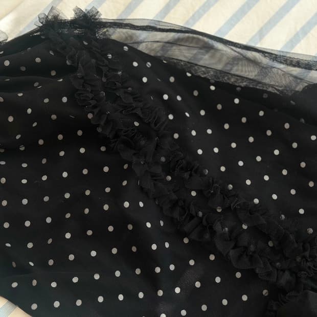 BANDING RUFFLE SHA DOT SKIRT