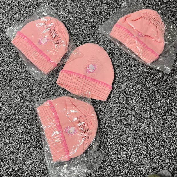 헬로키티 비니 데드스탁