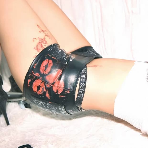 RubyDoll 레더 마이크로쇼츠