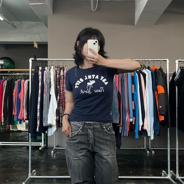 Abercrombie 무스 자수 로고 반팔