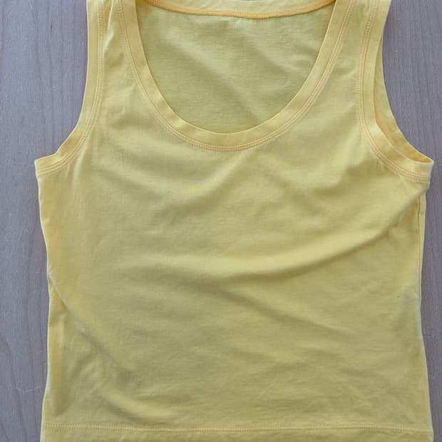 Issey miyake sleeveless