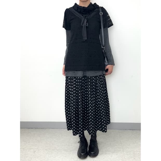 빈티지 도트 플리츠 블랙 스커트