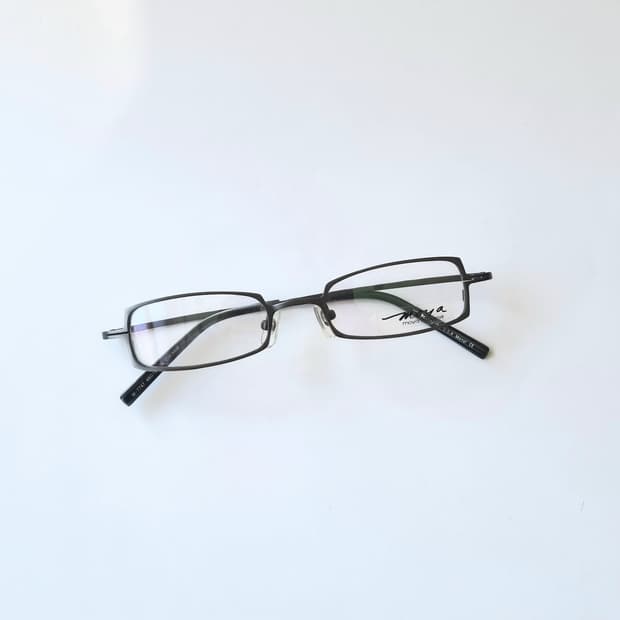 데드스탁 긱시크 스몰 스퀘어 안경테 1053
