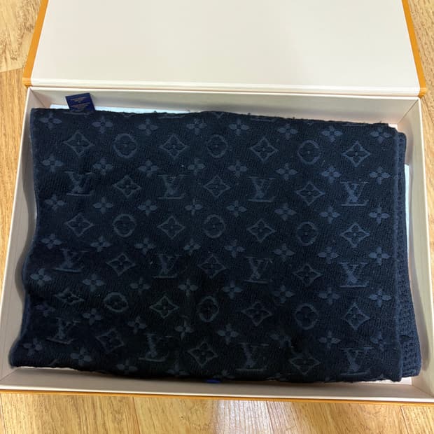 루이비통 목도리