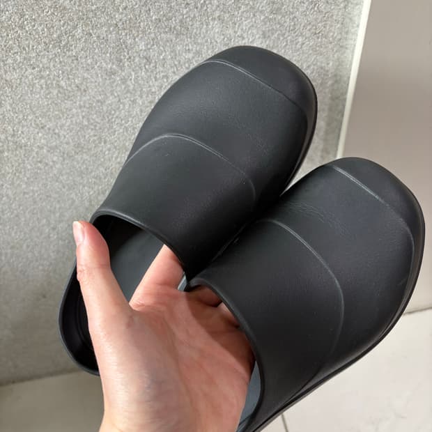 러드 클로그 블랙 8