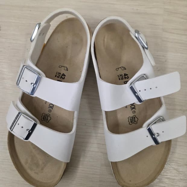 버켄스탁 샌들 화이트 42사이즈