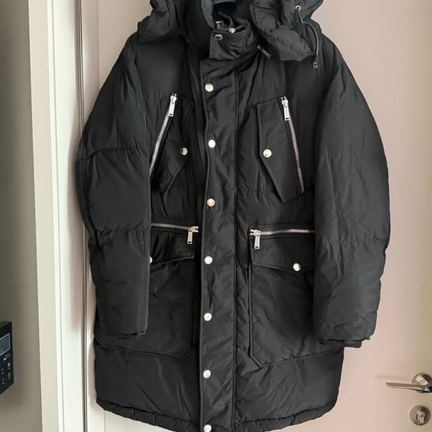 디스퀘어드 대장패딩 와이어후드50