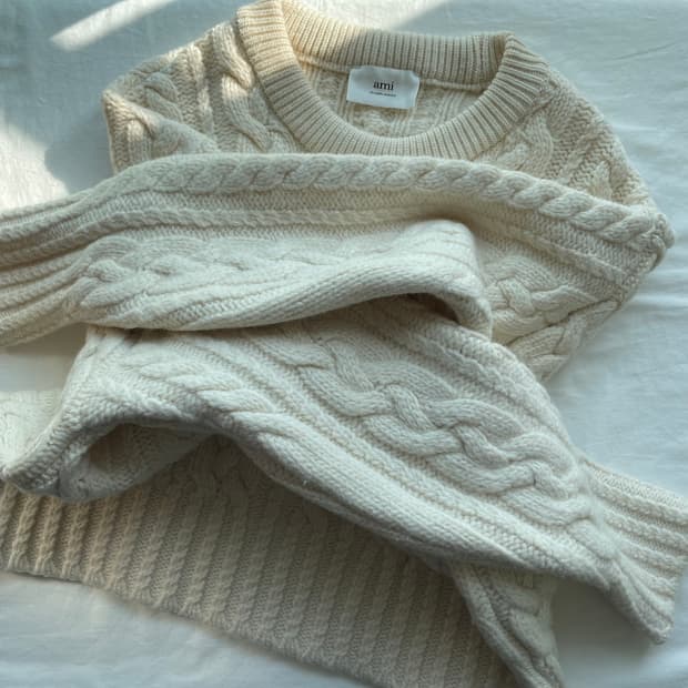 [L] Ami 아미 케이블 니트