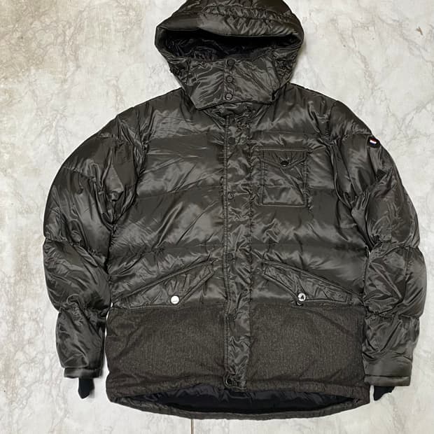 라푸마 구스다운 패딩 100사이즈