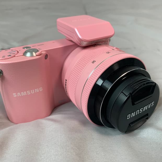 삼성 nx1000 핑크 한정판 팝니다