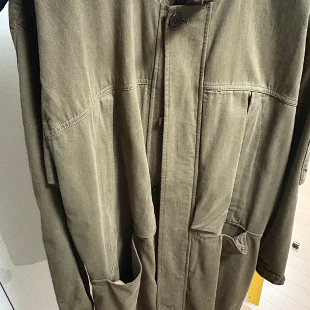 러프사이드 25ss 듄파카 코요테브라운 2사이즈 팝니다