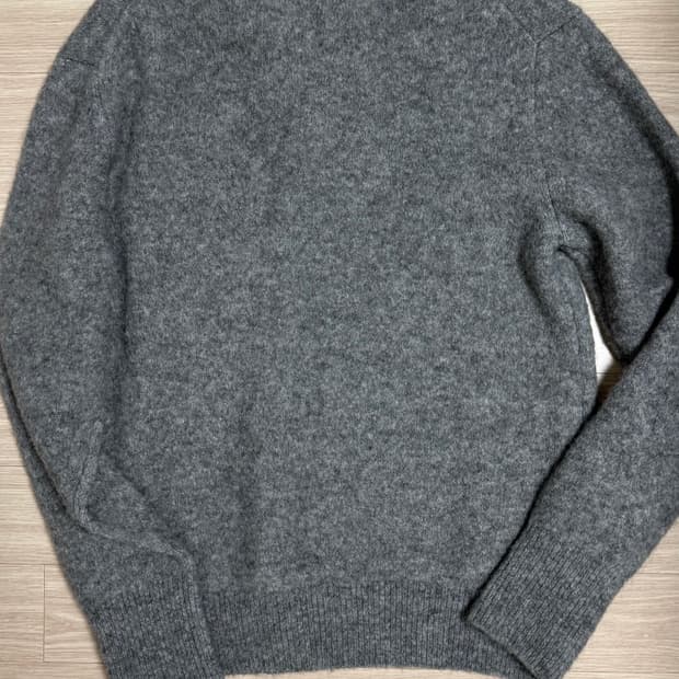 헤리티지플로스 23fw 울 폴로 니트 s사이즈 