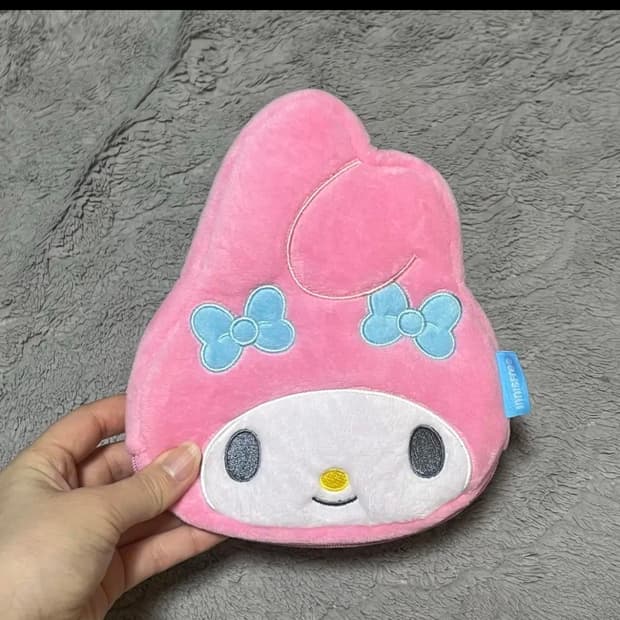 산리오 이니스프리 마이멜로디 파우치