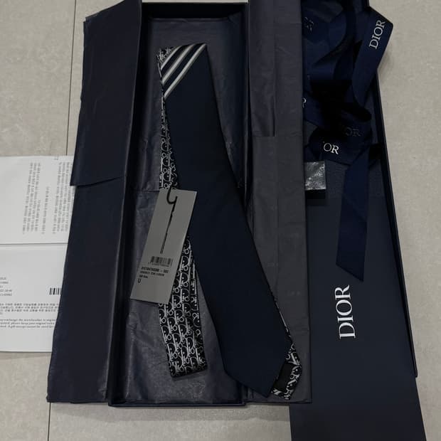 디올 오블리크 실크 넥타이 네이비