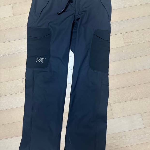 아크테릭스 팬츠 33 M