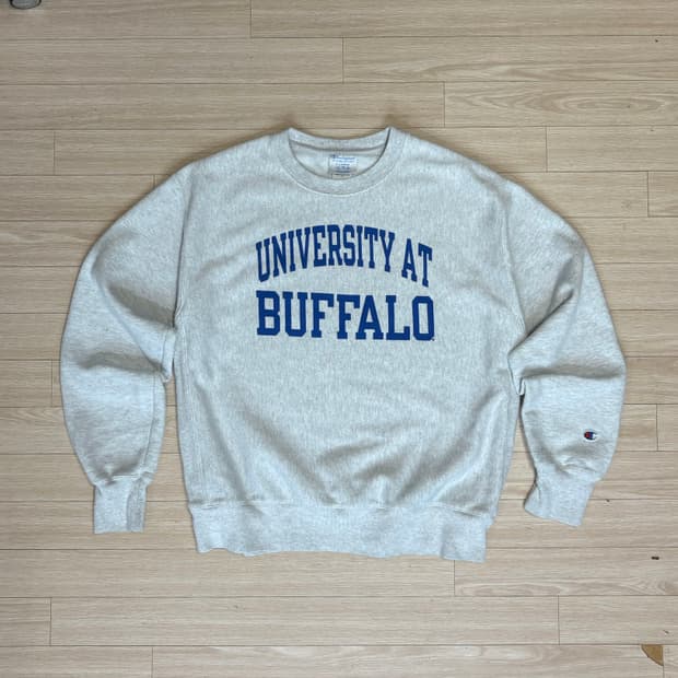 (XL) 챔피온 리버스위브 버팔로 스웻셔츠