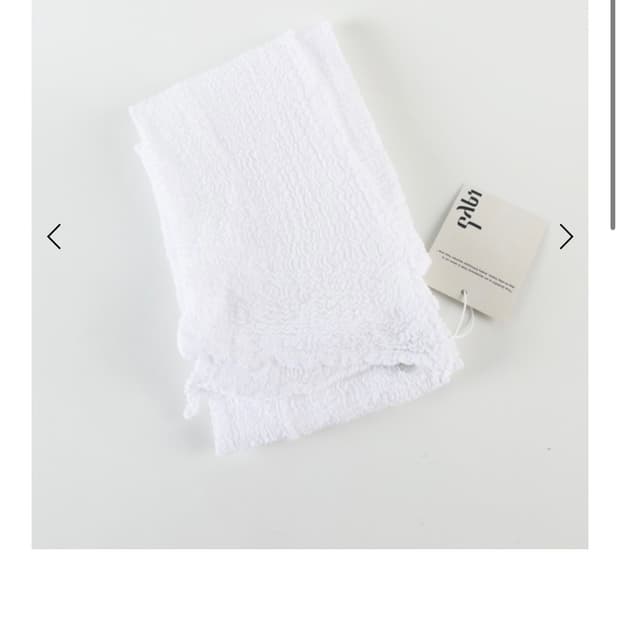 (새상품) Gabi 화이트 스카프