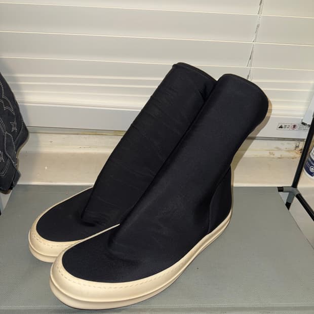 릭오웬스 다크쉐도우 15ss 네오프랜 삭스(43사이즈)