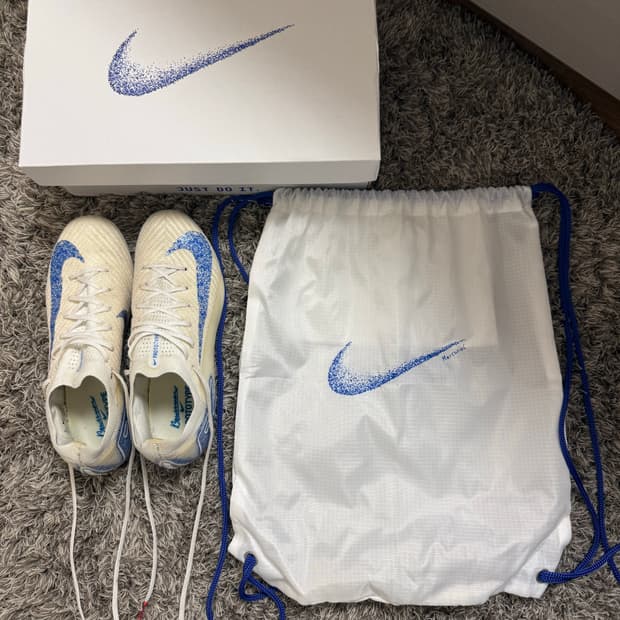 나이키 머큐리얼 베이퍼 16 프로토타입 240