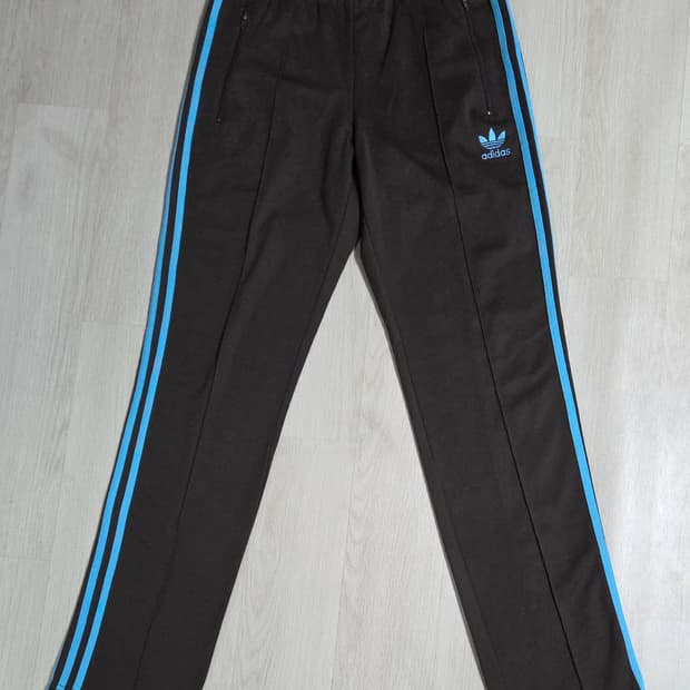 (착샷) 아디다스 유로파 트랙 팬츠 