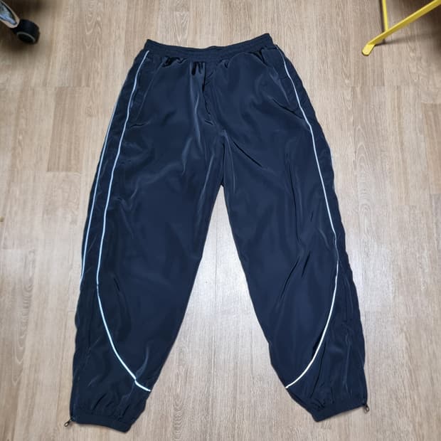 퍼킹어썸 리플렉티브 나일론 트랜팬츠 XL
