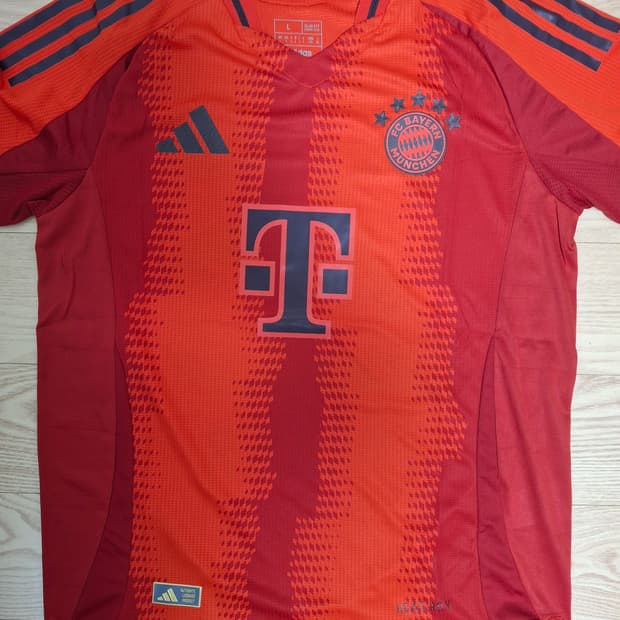 24-25 바이에른 뮌헨 홈 어센틱 뮐러