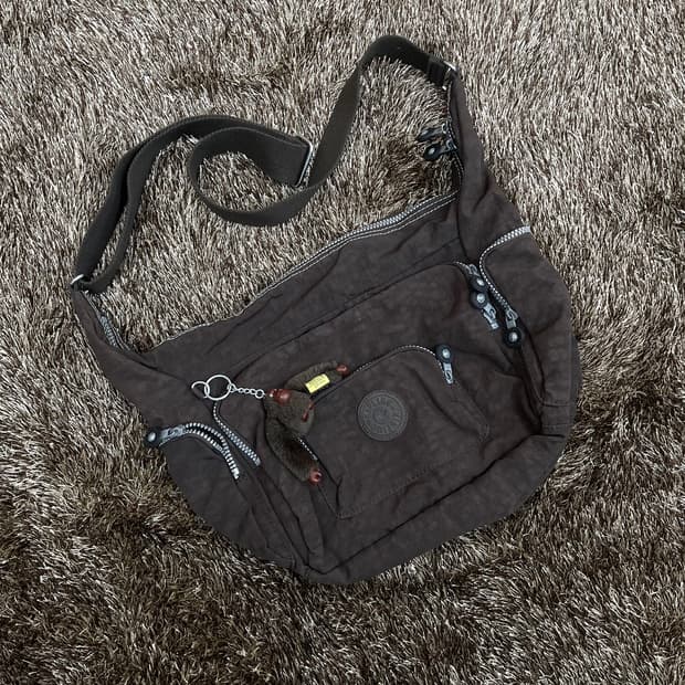 키플링 Kipling 브라운 크로스백 숄더백