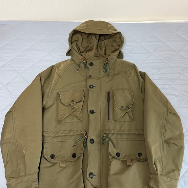 (XL) 이스트로그 cwu 파카