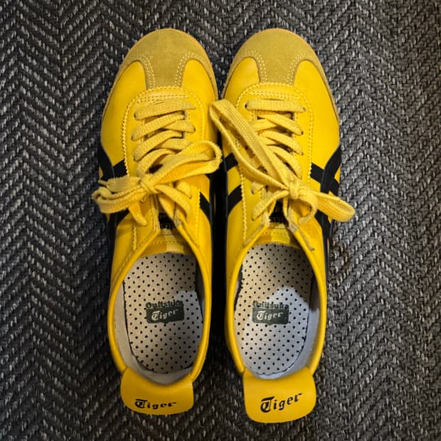 오니츠카타이거 멕시코 66 옐로우블랙