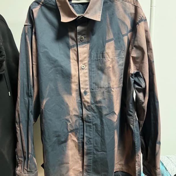 지용킴 22aw 선블리치 셔츠