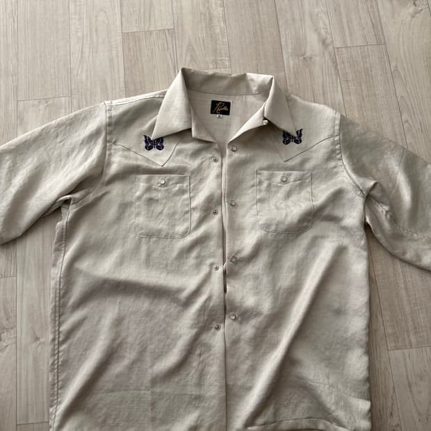 니들스 숏슬리브 카우보이 원업 폴리 슬럽 사틴 셔츠 골드 M