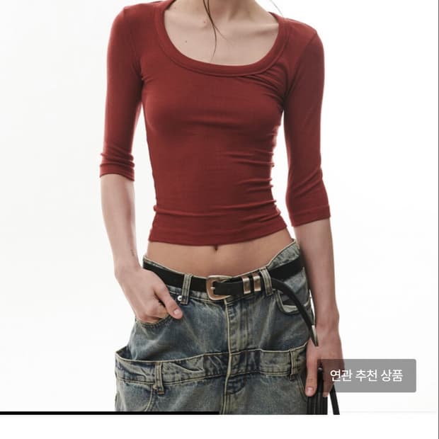 프로젝트웨이브 Glam U-neck Half Sleeve T