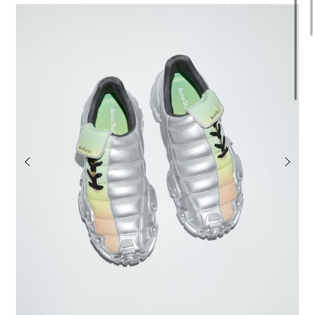 아크네스튜디오 실버청키스니커즈