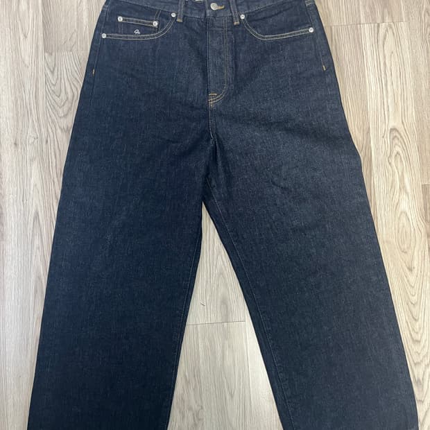 스투시 릴렉스드 진