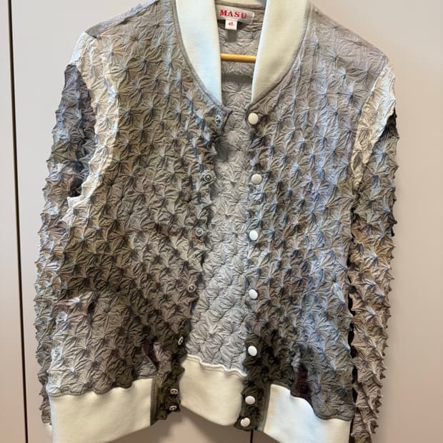 MASU 스파이크 스타디움 자켓