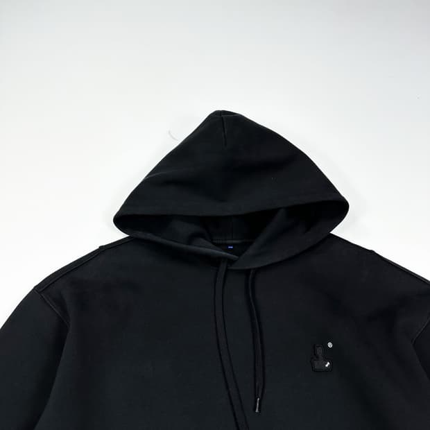 아더에러 블랙 포인트 로고 헤비 후드티 (실측 XL)