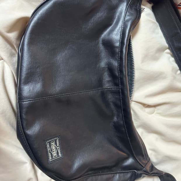 [5회 착용, 크림 구매] Porter 요시다 포터 프리스타일 숄더백