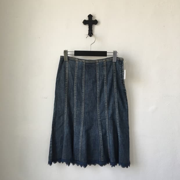 Lace trimming line detail denim midi ski