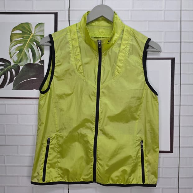 타이틀리스트 골프 바람막이 조끼 베스트 95사이즈