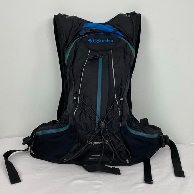 컬럼비아 아크 점퍼 13L 트래킹 백팩 