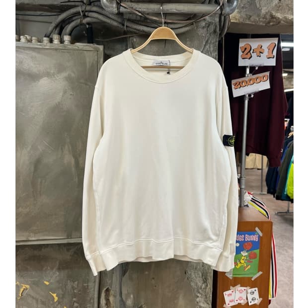 스톤아일랜드 맨투맨 화이트 3XL #csz3594