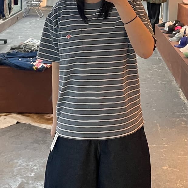 단톤 포켓 스트라이프 반팔 티셔츠 H1976