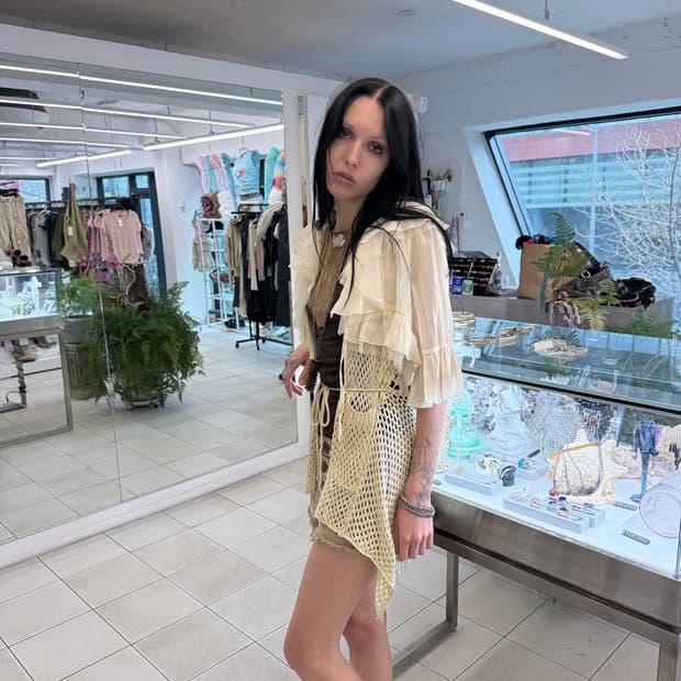 frill bolero
