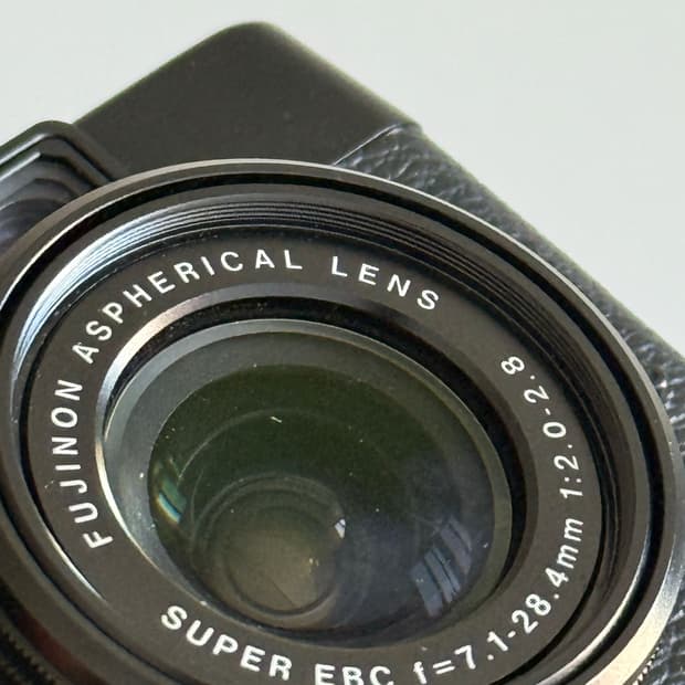 후지 필름 x10 신품급 소장용급 감성 똑딱이 카메라 작례 O